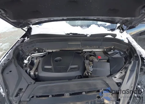 2020 Volvo Xc90 T6 Momentum 7 Passenger z USA, uszkodzony, nr VIN YV4A22PK2L1574953